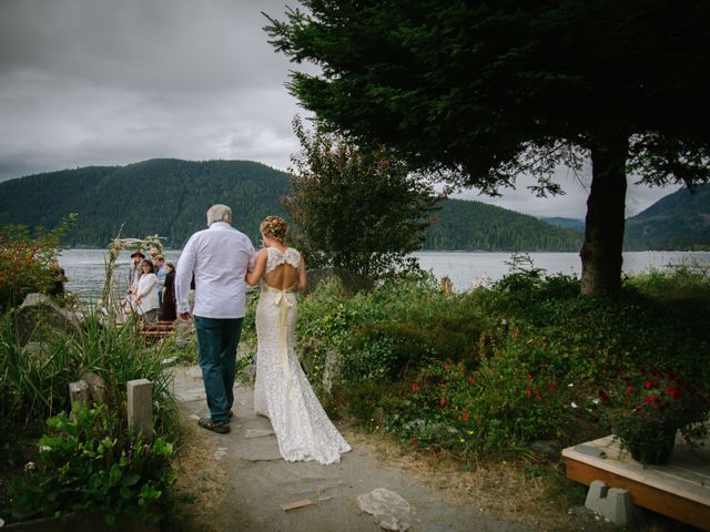 Cameron and Sarah&apos;s wedding in Port Renfrew, British Columbia 5