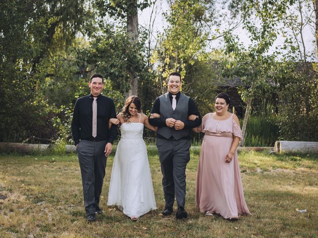 Sheldon and Alyssa&apos;s wedding in Kelowna, British Columbia 34