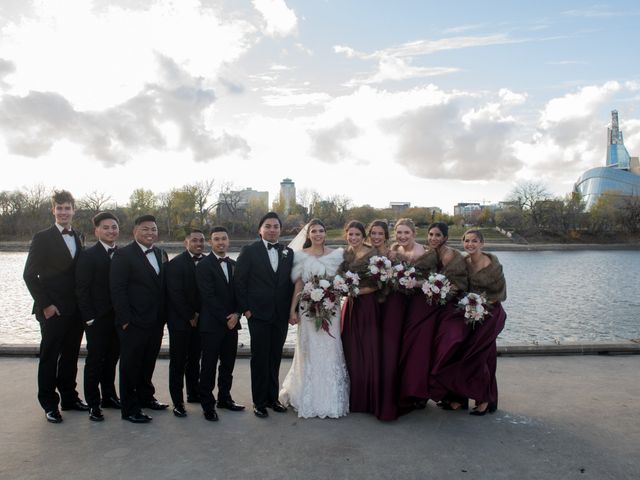 Victoria and Paolo&apos;s wedding in Winnipeg, Manitoba 118