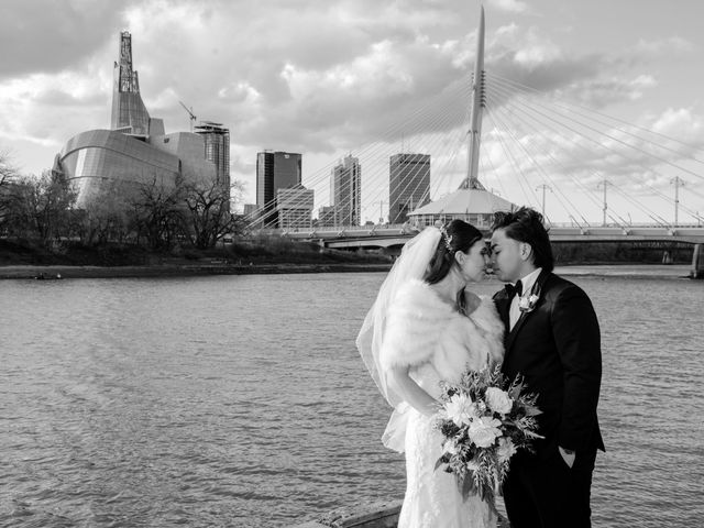 Victoria and Paolo&apos;s wedding in Winnipeg, Manitoba 125
