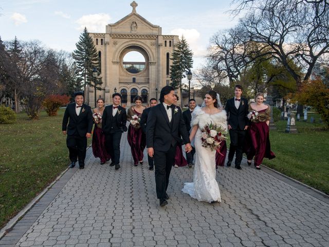 Victoria and Paolo&apos;s wedding in Winnipeg, Manitoba 129