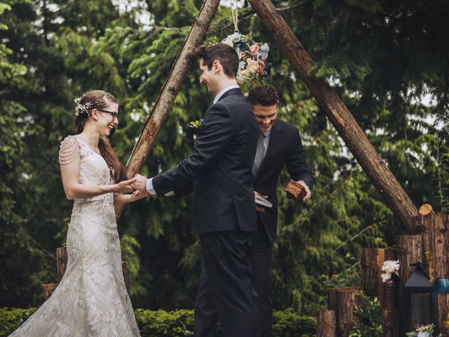 Darren and Tesla&apos;s wedding in Castlegar, British Columbia 21