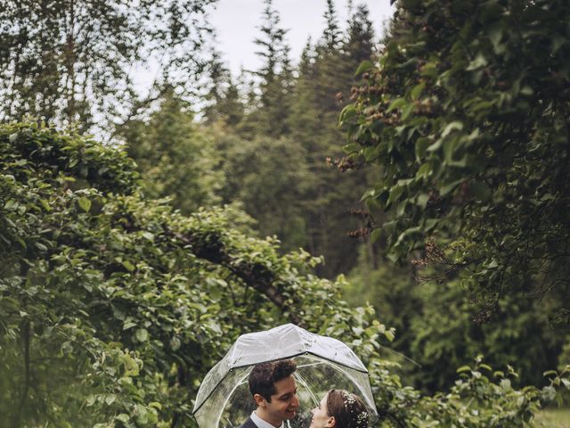 Darren and Tesla&apos;s wedding in Castlegar, British Columbia 33