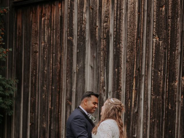 Tihana and Jason's wedding in Jordan Station, Ontario 7