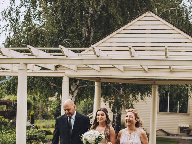 Bobby and Tatianna's wedding in Kelowna, British Columbia 9