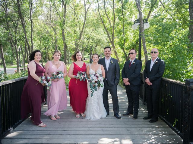 Sara and Daniel&apos;s wedding in Winnipeg, Manitoba 36