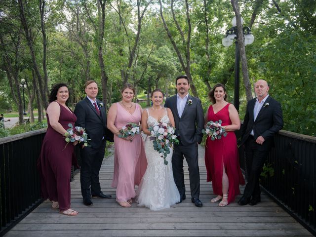 Sara and Daniel&apos;s wedding in Winnipeg, Manitoba 37