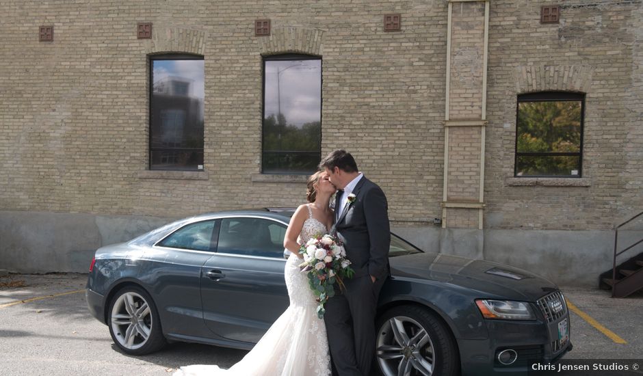 Sara and Daniel's wedding in Winnipeg, Manitoba