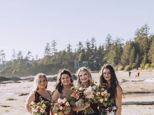 Ceileigh and Cole&apos;s wedding in Tofino, British Columbia 20