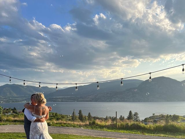 Giuseppe  and Vanessa&apos;s wedding in Penticton, British Columbia 3