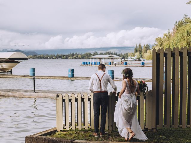 Taylor and Anna&apos;s wedding in Kelowna, British Columbia 18
