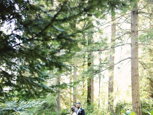 Jordan and Mackenzie&apos;s wedding in Victoria, British Columbia 2