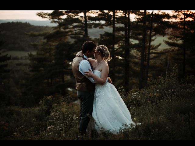 Jean and Caitlynn&apos;s wedding in Wakefield, Quebec 7