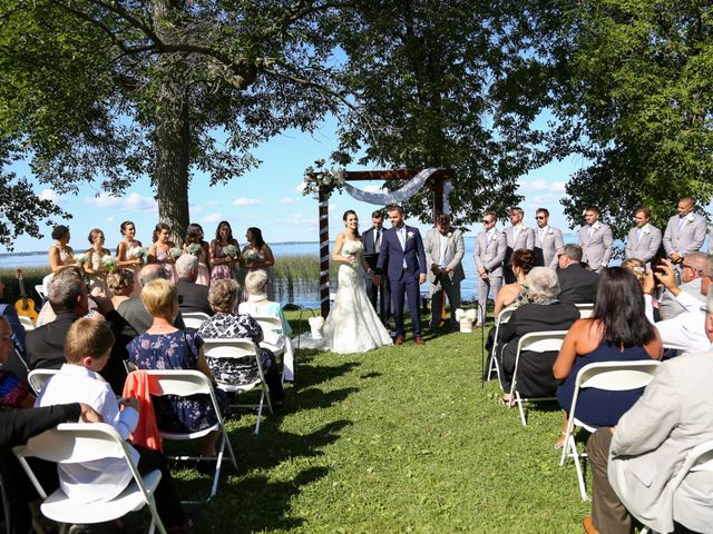 Brian and Rachel&apos;s wedding in Notre-Dame-de-l&apos;Ile-Perrot, Quebec 46