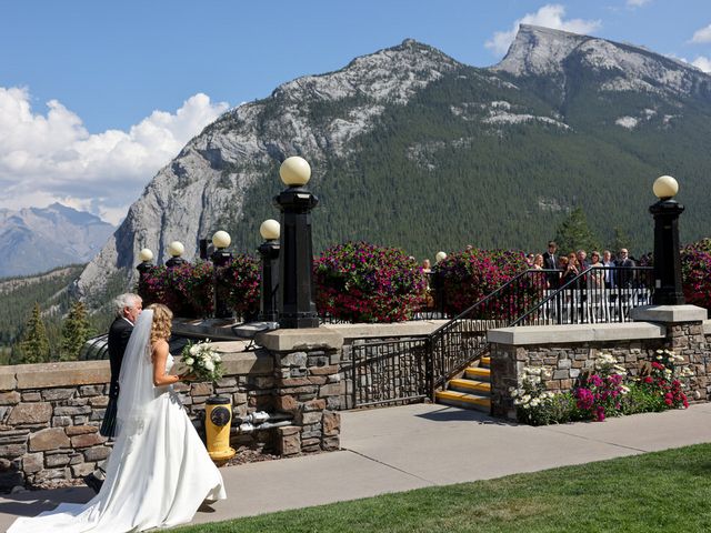 Alisa and Kevin&apos;s wedding in Banff, Alberta 34