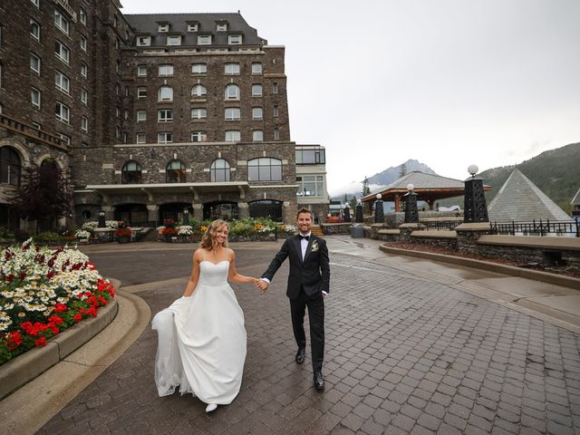 Alisa and Kevin&apos;s wedding in Banff, Alberta 72