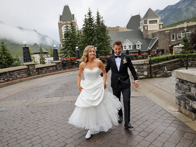 Alisa and Kevin&apos;s wedding in Banff, Alberta 75