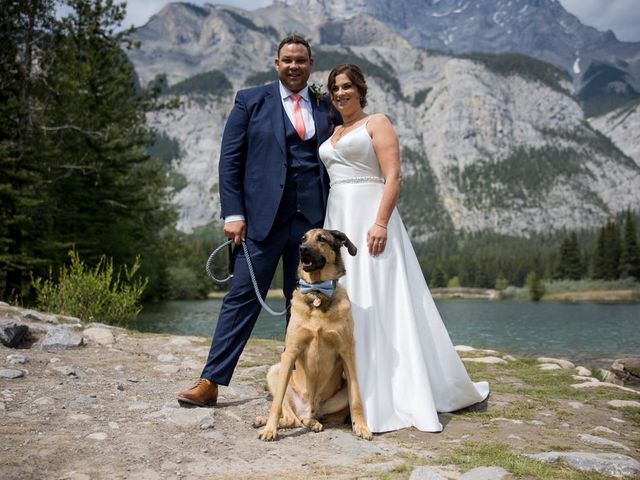 Courtney and Brandon&apos;s wedding in Banff, Alberta 35