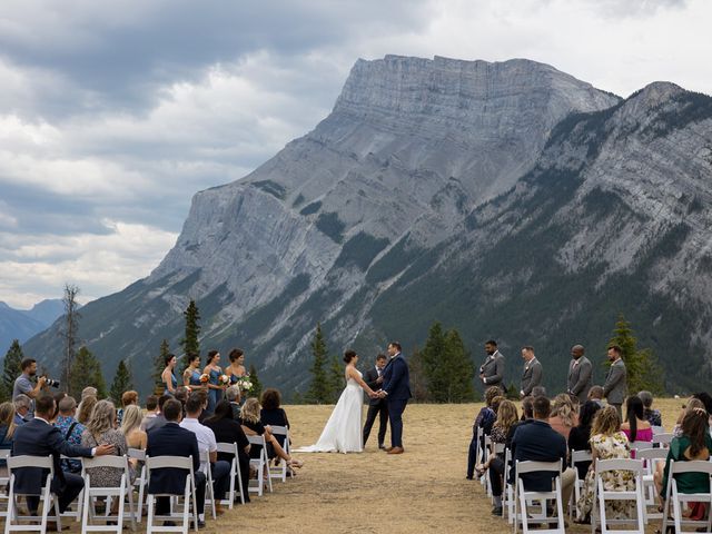 Courtney and Brandon&apos;s wedding in Banff, Alberta 1