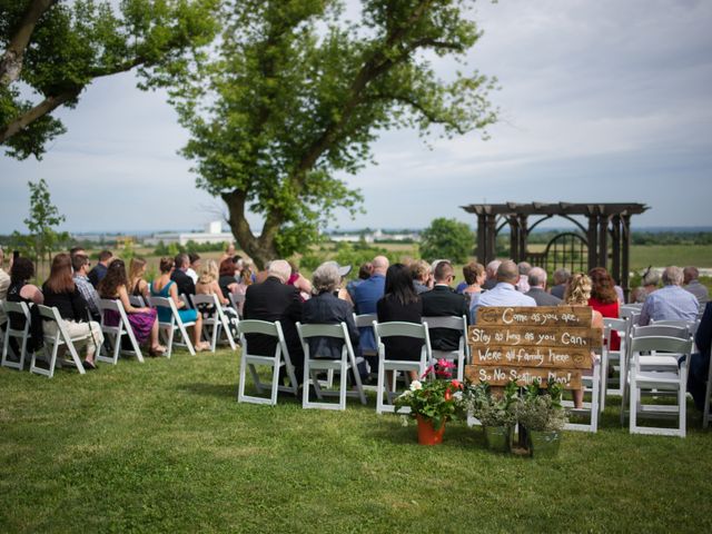 Matt and Kristin&apos;s wedding in Hamilton, Ontario 10