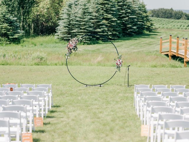 Connor and Hannah&apos;s wedding in Lacombe County, Alberta 10