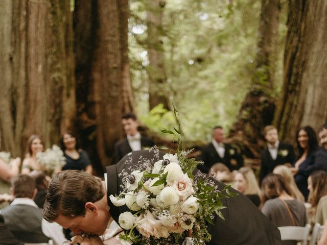 Jordan and Alma&apos;s wedding in Tofino, British Columbia 43