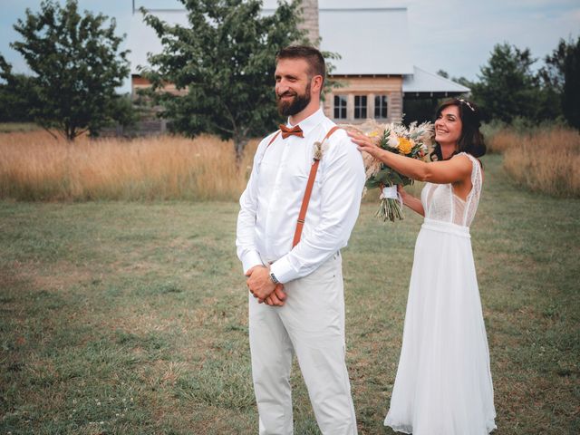 Jeff and Diana&apos;s wedding in Prince Edward County, Ontario 30