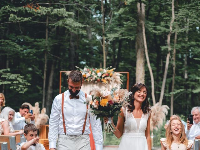 Jeff and Diana&apos;s wedding in Prince Edward County, Ontario 60