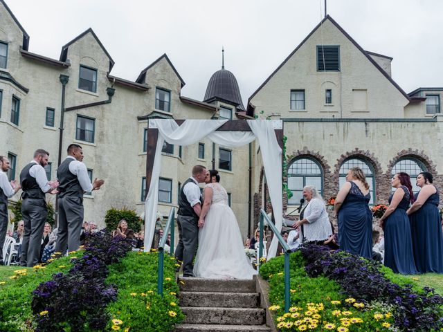 Alex and Danielle&apos;s wedding in Digby, Nova Scotia 37