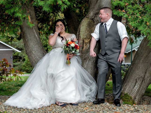 Alex and Danielle&apos;s wedding in Digby, Nova Scotia 42