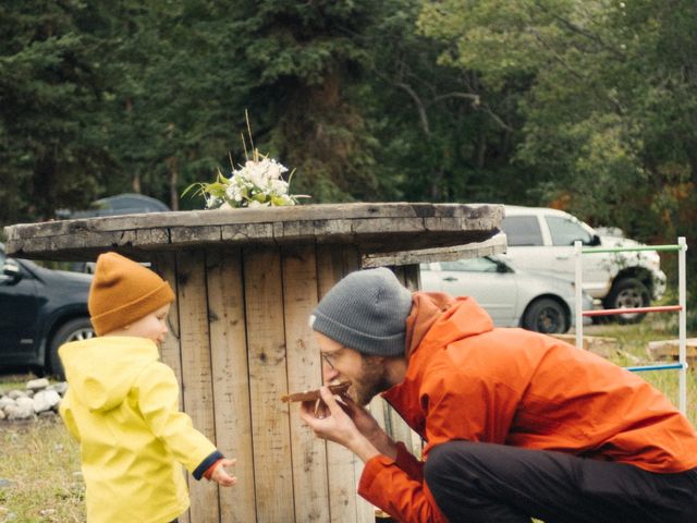 Gunnar and Sarah&apos;s wedding in Atlin, British Columbia 10