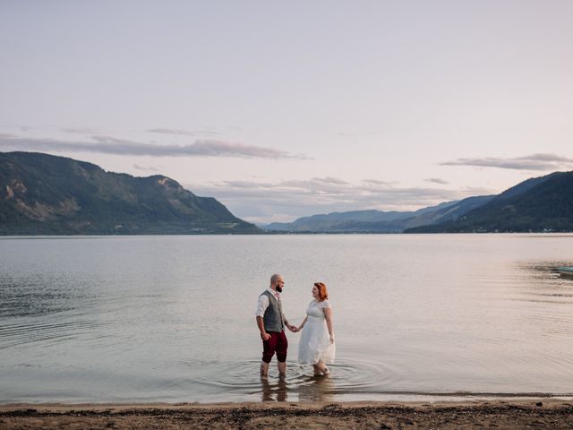 Matthew and Courtney&apos;s wedding in Chase, British Columbia 74