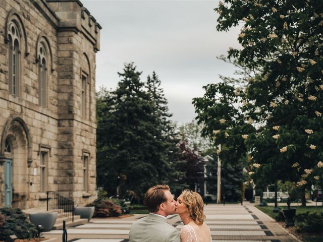 James and Georgia&apos;s wedding in Oakville, Ontario 27