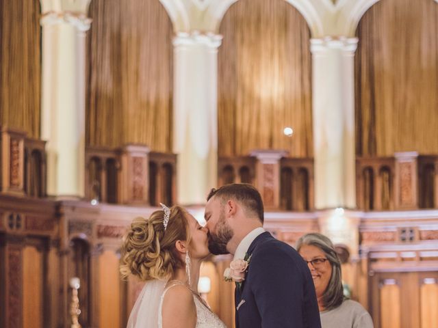 Rachelle and Evan&apos;s wedding in Windsor, Ontario 105