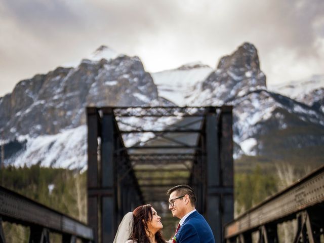 Tamara and Troy&apos;s wedding in Canmore, Alberta 15