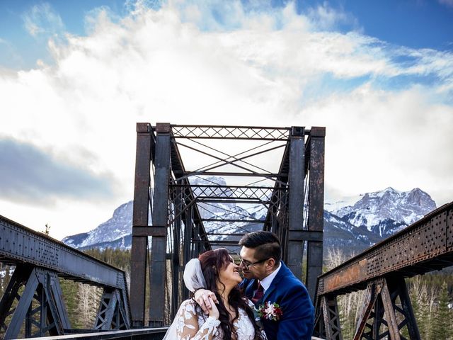 Tamara and Troy&apos;s wedding in Canmore, Alberta 30