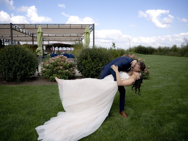 Jess and Tom&apos;s wedding in Carp, Ontario 27