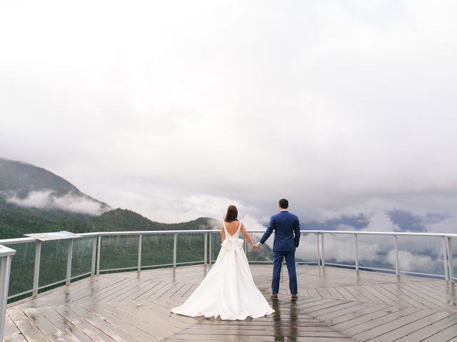 Frances Verzosa and Christian Wong&apos;s wedding in Squamish, British Columbia 42