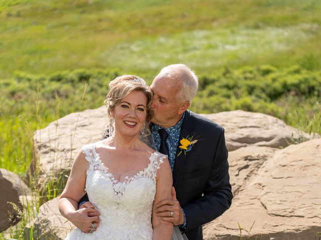 Rhonda and Sam&apos;s wedding in Cochrane, Alberta 34