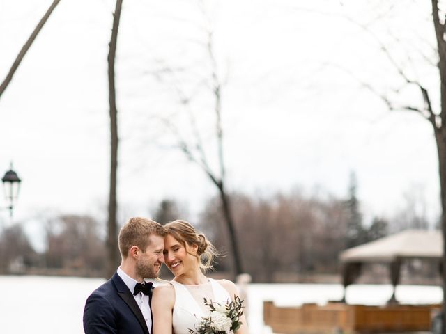 Kevin and Laura&apos;s wedding in Montreal, Quebec 68