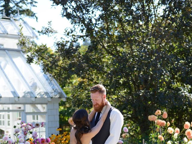 Kevin and Shaina&apos;s wedding in Victoria, British Columbia 32