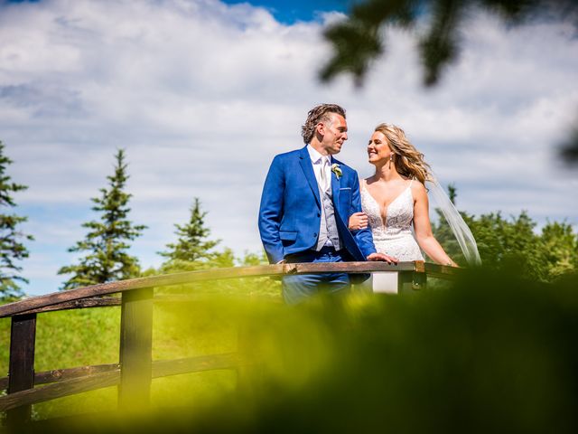 Justin and Leslie&apos;s wedding in Edmonton, Alberta 3