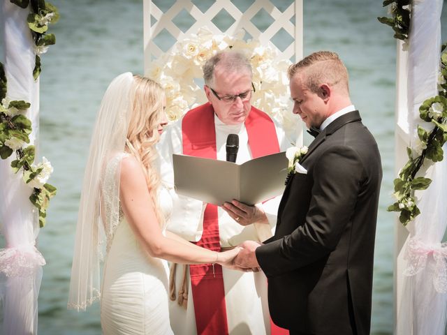 Thomas and Michelle's wedding in Oakville, Ontario 18