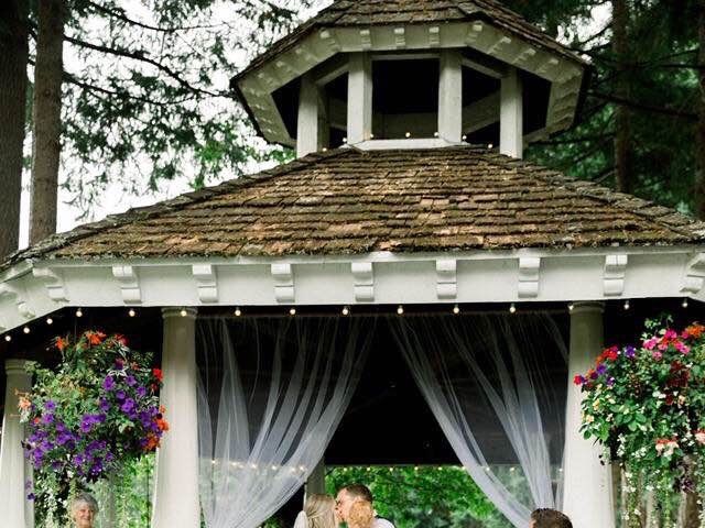 Brian and Danielle's wedding in Courtenay, British Columbia 1
