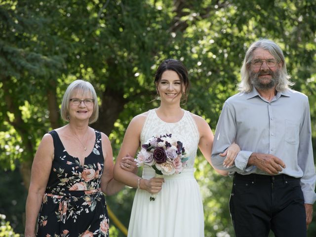 Kim and Bobby&apos;s wedding in Killarney, Manitoba 9