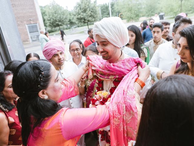 Amit and Dipti&apos;s wedding in Toronto, Ontario 8