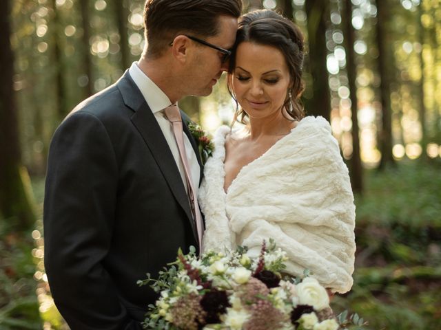 Sean and Sarah&apos;s wedding in Chilliwack, British Columbia 20