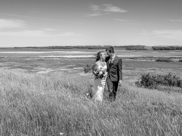 Natasha and Mitch&apos;s wedding in Glenboro, Manitoba 63