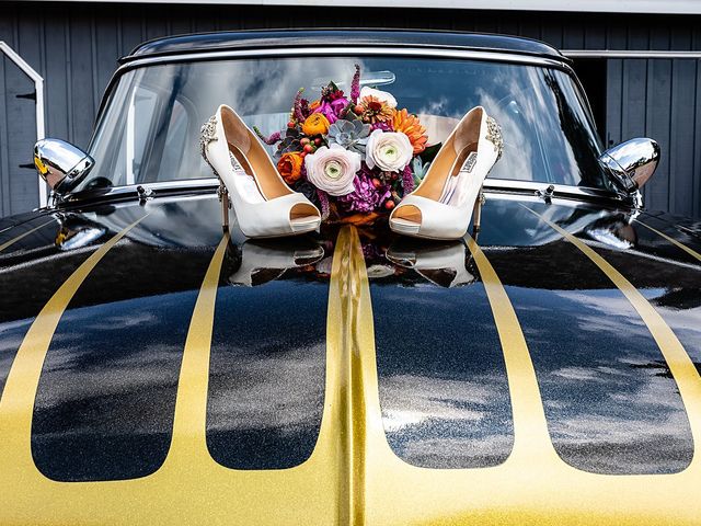 Mario and Kendra&apos;s wedding in Gilford, Ontario 6