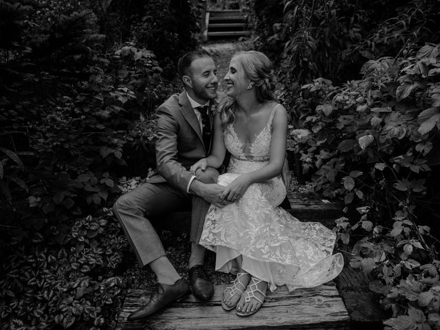 Derrick and Chelsea's wedding in Golden, British Columbia 14